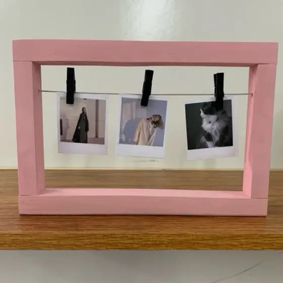 Porta fotos lembrancinha decoração quarto infantil porta retrato menina rosa polaroid decoração menina dia dos namorados