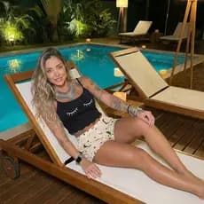 Cropped Virgínia Camisete