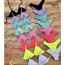 Kit 3 Biquinis asa delta com bojo feminino praia verão 2026 férias decotado amarração ajustável