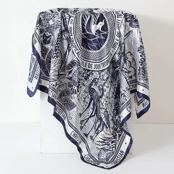 Novo Xale De Seda Lenço Quadrado Para Mulheres Impressão Bandana Foulard Cetim Hijab Faixas De Cabelo Feminino Cabeça En