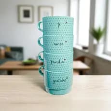 Conjunto com 4 Xícaras de Acrílico 200 ml Empilhavél Frases.