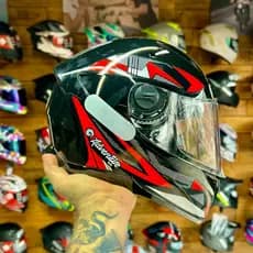 Capacete Infantil para Moto – Segurança e Estilo para os Pequenos Pilotos!