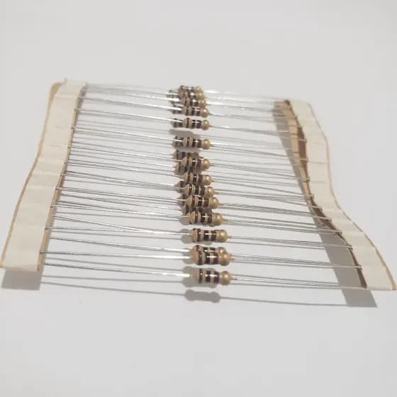 100 x RESISTOR CR25 1/4W 100R