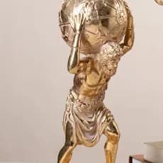 Estátua Deus Grego Atlas Dourado Decorativa em Resina – 29cm de Altura, Acabamento Luxuoso