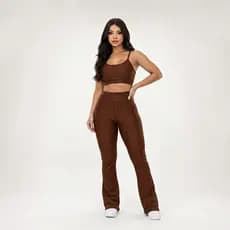 Conjunto Academia Fitness Feminino Marrom Top Cropped E Calça Legging Flare Zero Transparência