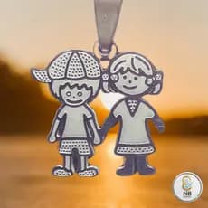 Colar Mãe Filhos Pingente Menino Menina Casal Aço Inox 316L Prata/Dourado Não Escurece Presente
