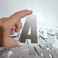 Letras e Números em Acrilico Aluminizado ou Dourado - 10cm de altura