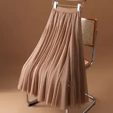 Saia de renda sofisticada e elegante