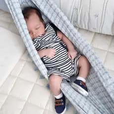 Rede de Descanço para Bebe Dormir no Berço Cama Montessoriana Algodao Confortavel Ideal para Nenem Recem Nascido de 0 a 2 anos Dias das Crianças Sono Relaxante Ideia