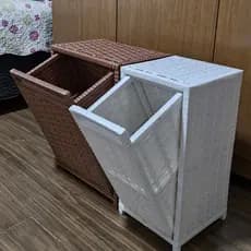 Roupeiros Basculante 90 litros  para banheiro  e guarda roupa, cesto de roupa Fibra Sintética p m g