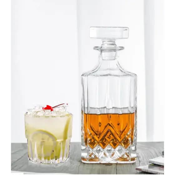 Garrafa Decanter Vidro Whisky Licor 900ml + 6 Copos 250mL