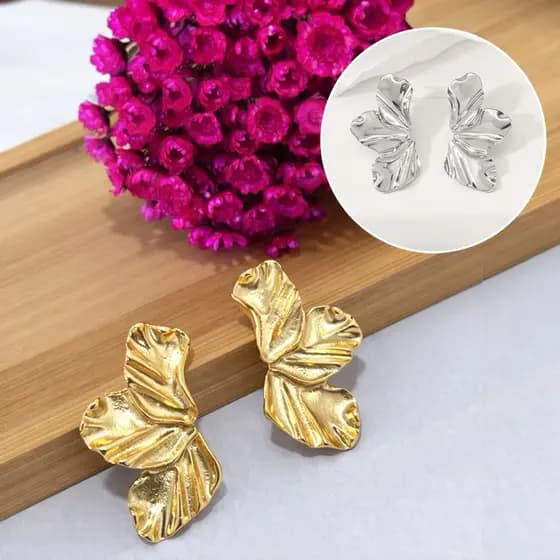 Brinco feminino meia folha petala martelado flor folheado a ouro e prata luxo elegante sofisticado