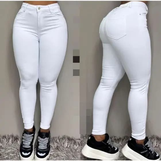 Calça Jeans Feminina Cintura Alta Skinny com Modelagem Moderna