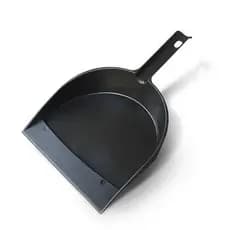 Pá de Lixo Preta simples cabo curto