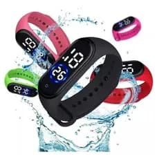 Relógio M4 Digital LED Unissex | Esportivo | Resistente à Água