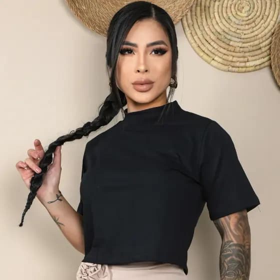 Blusa Cropped Feminina Algodão Gola Alta Básica Ajustada Confortável Dia a Dia