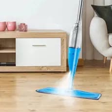 Mop Spray Com Reservatorio Sistema Spray Facil Limpeza Rapida Eficiente Casa