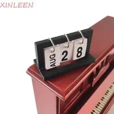 XINLEEN Mini Calendário , Modelo Criativo Decoração De Mesa De Escritório , Pequenas Bonecas De Simulação