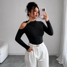 Blusa Feminina Ombro Vazado Manga Longa Com Fivela Dourada Blusa Feminina Elegante Inverno