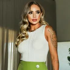 Blusa Cropped Feminino Tricot Modal Moda Blogueira Confortável Relevo em Tranças