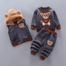 Venda quente Menino Desenhos Animados Urso Conjuntos de Inverno Sweater + Vest + Calças Crianças Moda 1-4 anos