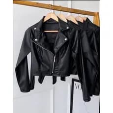 jaqueta feminina couro fake com bolso casual e elegante