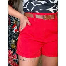short alfaiataria cintura alta barra virada com bolso