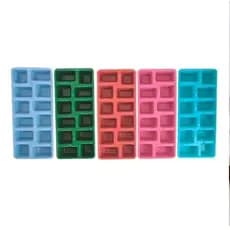 Forma Plástica de Gelo Cubo 12 Cavidades Colors Envio Imediato