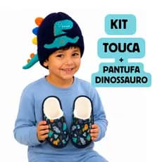 Kit Touca Dinossauro Infantil + Pantufa Chinelo Peluciada Forrada Inverno Menino Quentinha