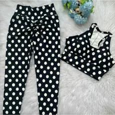 Conjunto Poá poliamida Light calça legging e top nadador Viveza Fitness