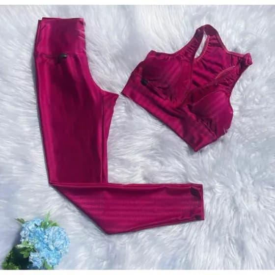 Conjunto Fitness 3D poliamida calça legging e top bojo removível Viveza Fitness