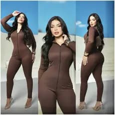 Macacão Feminino Longo Virginia Manga Longa Com Zíper Decotado Colado