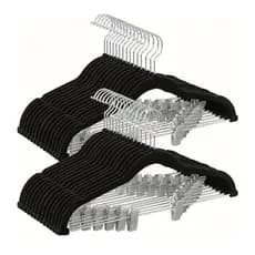 Kit Premium 20 Cabides de Veludo com Barra e Presilha Preto– Ultra Reforçado e Elegante
