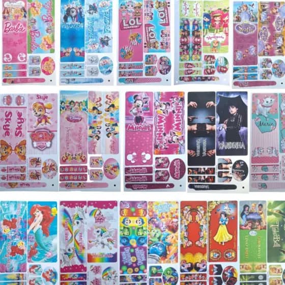 CARTELA ADESIVOS PERSONAGENS PARA BICICLETA INFANTIL BARBIE,LOL, MOANA, DIVERTIDAMENTE,WANDINHA,SKY.....