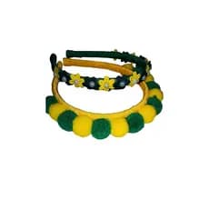 KIT Com 2 Tiaras Copa Do Mundo Pompons e Florzinha Com Perolas Verde Amarelo Arco Copa do mundo Tiara Infantil Adulto