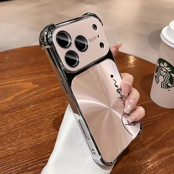 Nova capa eletrogalvanizada resistente a quedas com nome personalizável para iPhone 17 Pro Max, 16 Pro Max e 17 Pro.