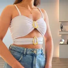 Cropped Feminino Argola Dourada Fivela Alça Fina Suplex com Bojo Moda Gringa Estilo Confortável
