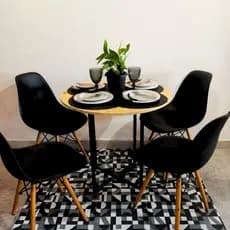 Mesa De Jantar REDONDA Para 4 lugares Cadeiras Estilo Industrial