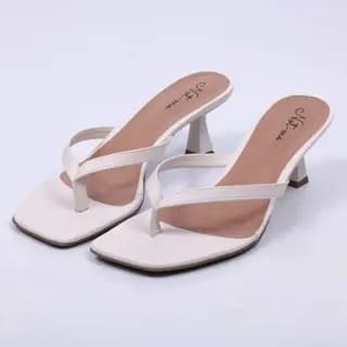 Tamanco Feminino Salto Baixo Bico Quadrado De Dedo Madrid Not-me Moda Tendência Confortável