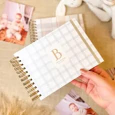 Livro do Bebê Menino PERSONALIZADO Clean Minimalista Diário Álbum para fotos 10x15 acompanhamento mensal do bebê