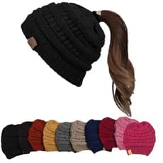 Touca de Inverno Feminino com Furo Para Rabo de Cavalo trico