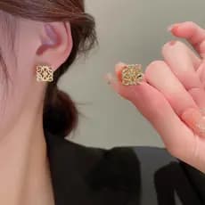 Moda Coreana Pérola Carta Brincos Feminino ins Cor Ouro Prata Fino Estudante Presente De Aniversário