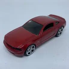 Hot Wheels 2005 Ford Mustang GT 1:64 Malaysia - L10