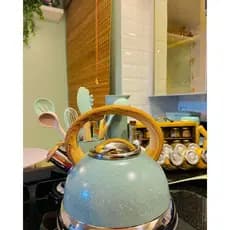 Chaleira de Inox com Apito Brinox 2,7 L Roma com Indução Verde