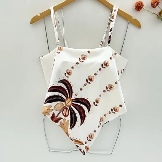 Novo colete de praia estampado