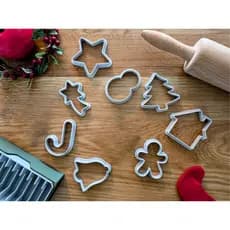 Kit Reforçado - Cortadores de Biscoito de Natal - 8 desenhos diferentes