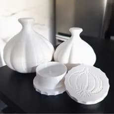 Kit Moedor E Porta Alho Decorativo Plástico Pla Branco