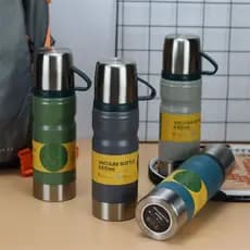 Garrafa Térmica em Aço Inox com Copo Anti-Vazamento 680ML Alto qualidade