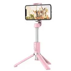 Suporte de Celular - Triplé Bastão/ Pau de Selfie Retrátil  tripé para celular com Bluetooth  controle remoto e luz LED