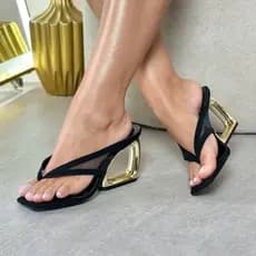 Tamanco Feminino Preto Salto Geométrico Dourado Elegante Moderno Fashion Confortável Feminino